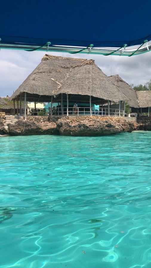 Ocean Dream Beachside Hotel Nungwi Bagian luar foto